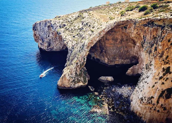 Balluta Bay Spacious - 2br Apartament *