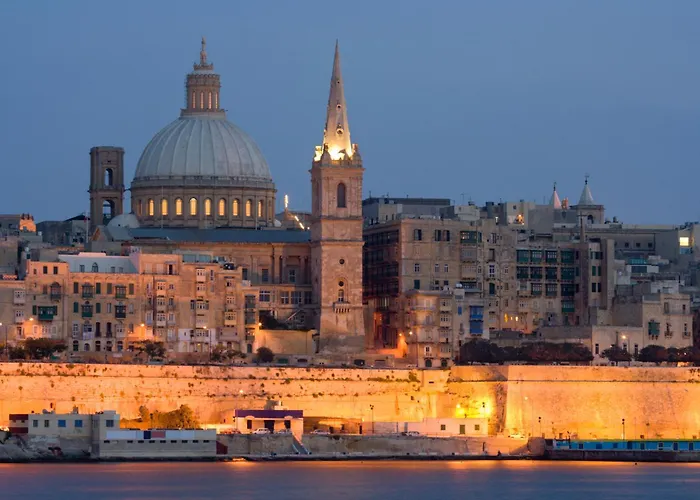 דירה Balluta Bay Spacious - 2br *